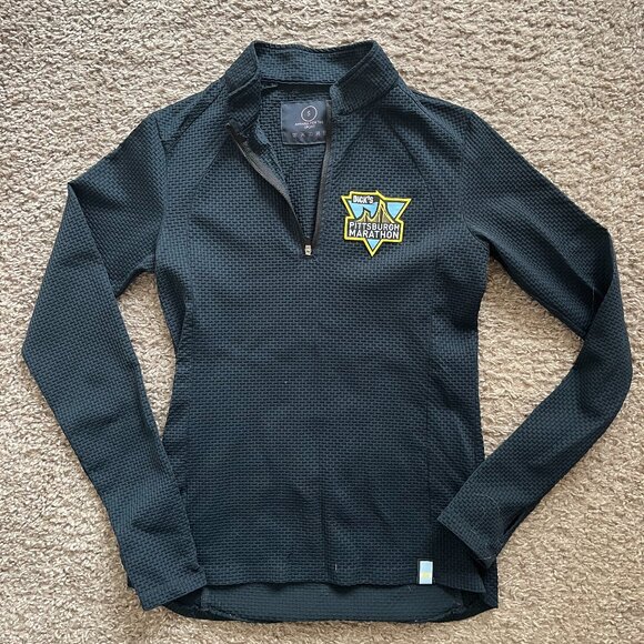 Pittsburgh Marathon QuarterZip - Picture 1 of 3